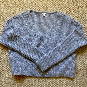 Grey sweater